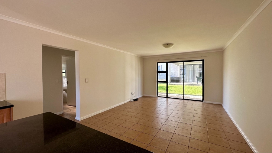 2 Bedroom Property for Sale in Heritage Park Western Cape